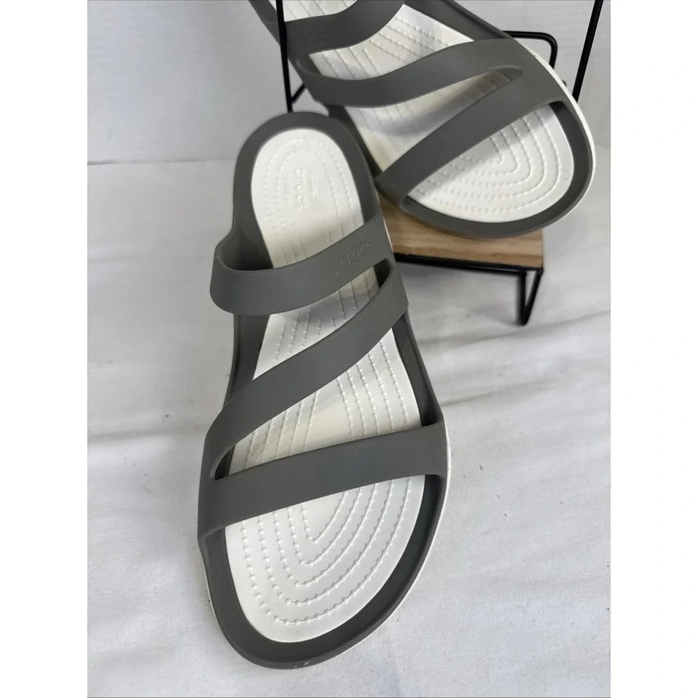 Crocs Women's Strappy Slip-On Sandals White & Gray US 10 Synthetic Upper Logo